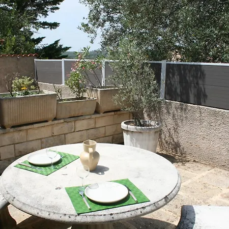 Holiday home Mas Des Petits Loups Cabrieres (Gard)