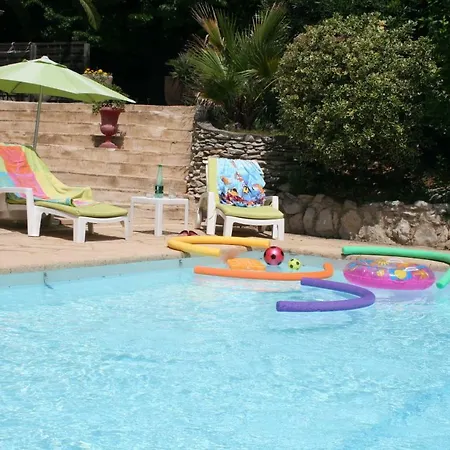 Holiday home Mas Des Petits Loups